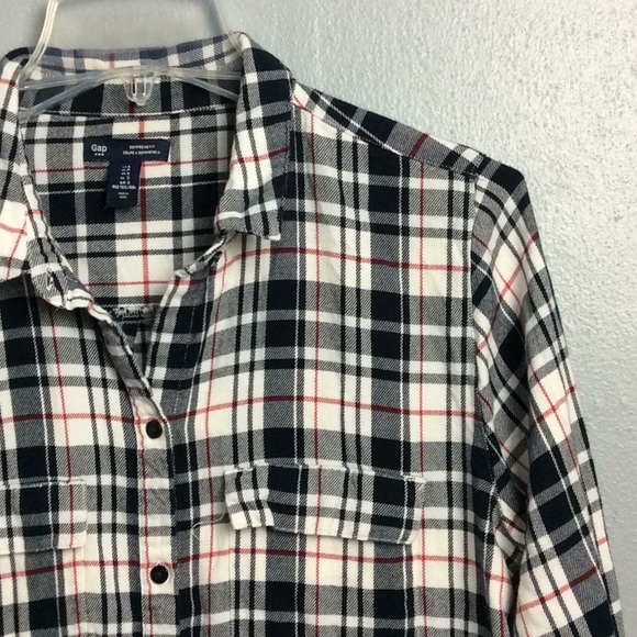 Gap Boyfriend Fit Ladies Plaid Flannel Shirt Sz S - Picture 3 of 7